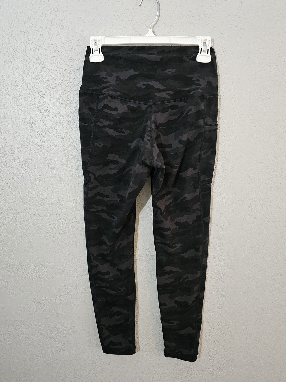Colorfulkoala Camouflage High Rise Pocket Leggings 25" Womens Medium - Picture 7 of 9